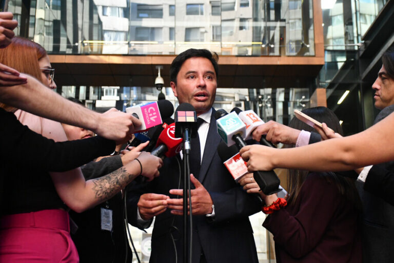 Carter tras reunión con Valencia: 