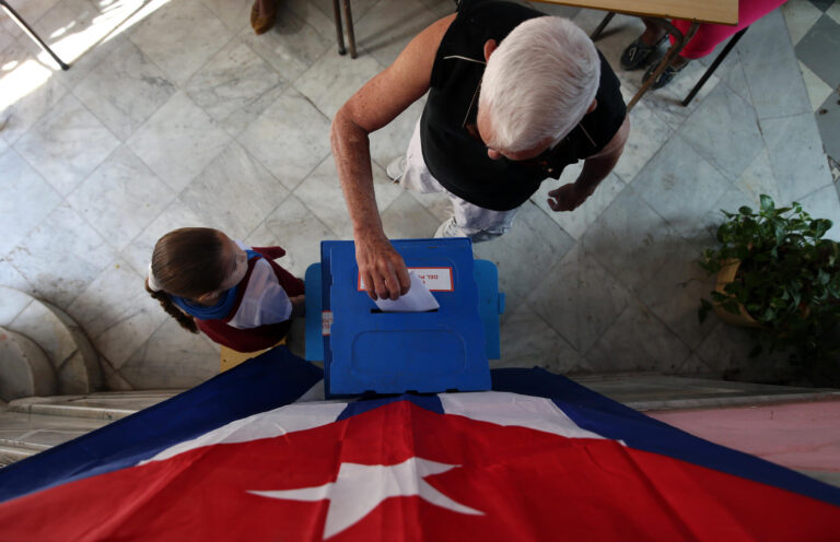 Estados Unidos cuestionó las votaciones parlamentarias en Cuba: 