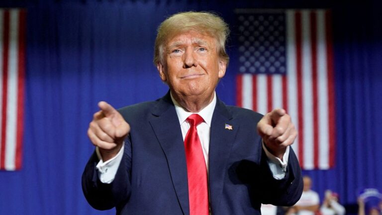 Estados Unidos: Donald Trump pide bloquear el testimonio de Mike Pence en caso sobre interferencia electoral