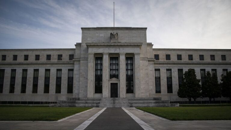 Reserva Federal subió en 0,25 puntos la tasa de interés, en el marco de turbulencias bancarias