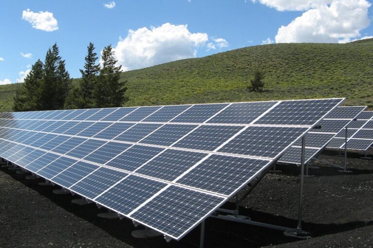 Caminando hacia el futuro: Mineras con energías 100% renovables