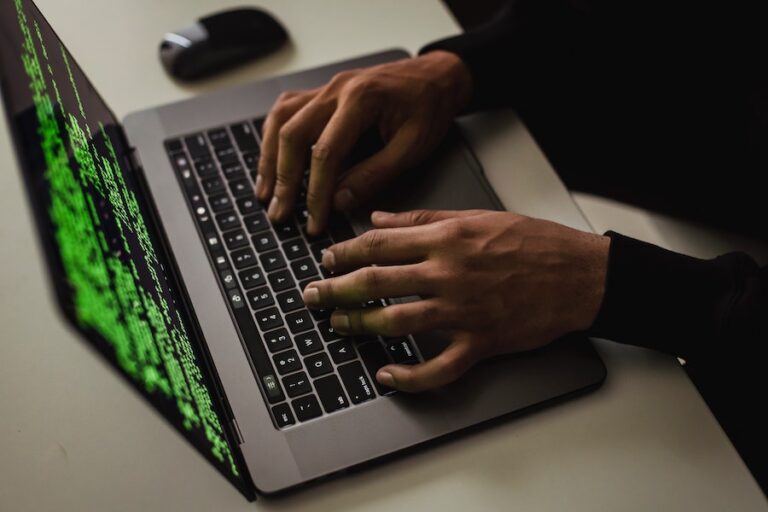 Fiscalía implementa un sistema de inteligencia artificial capaz de detectar estructuras criminales