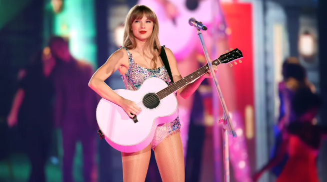 44 canciones, tres horas de show y 13 cambios de looks: Así fue el inicio del 