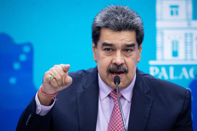 Venezuela: Nicolás Maduro ordena que la policía utilice los bienes confiscados en casos de corrupción y narcotráfico