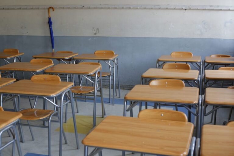 Suspenden clases en cuatro establecimientos de Pedro Aguirre Cerda por funeral narco