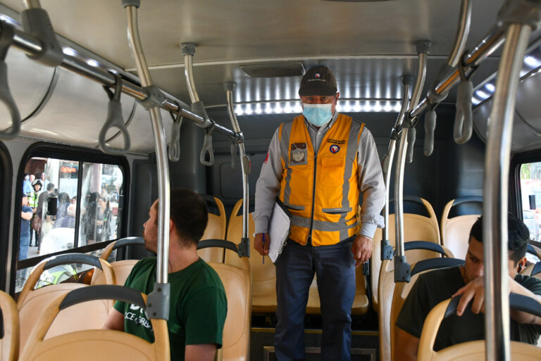 Infracciones por evasión de tarifa en Buses Red aumentaron un 146%