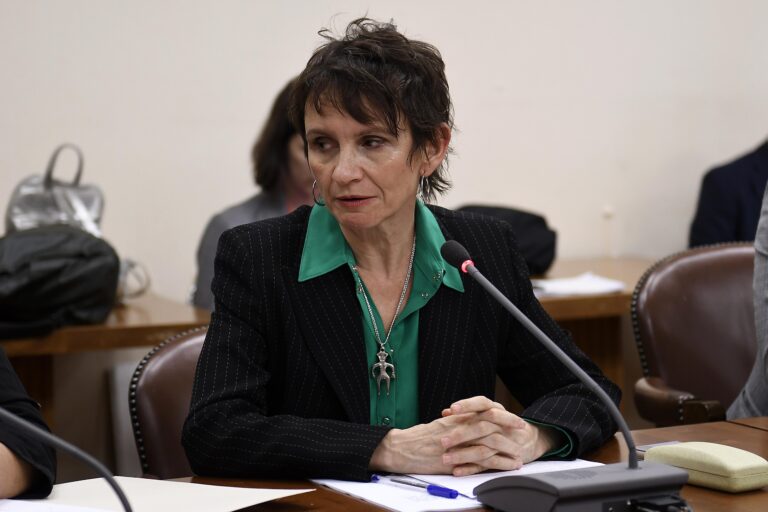 Ministra Tohá aclaró que las comunas en el plan 