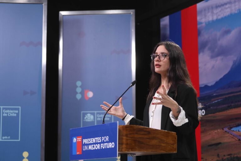 Vallejo respondió a cuestionamientos de la oposición a campaña informativa por elecciones de consejeros constitucionales