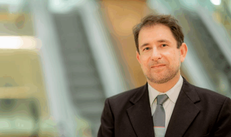 Presidente Boric designa nuevos directivos de BancoEstado: Daniel Hojman asume como presidente