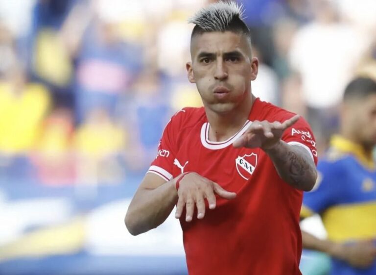 Detienen a Leandro Fernández, delantero de la U, tras chocar e intentar darse a la fuga en Argentina