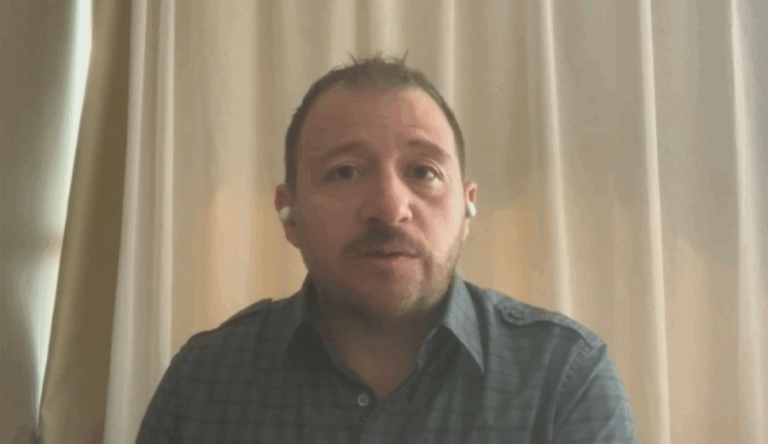 Gabriel León: 