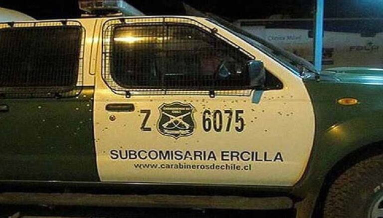 Nuevos ataques en la Macrozona Sur: Sujetos disparan frente a subcomisaría de Ercilla y queman maquinaria en Mulchén
