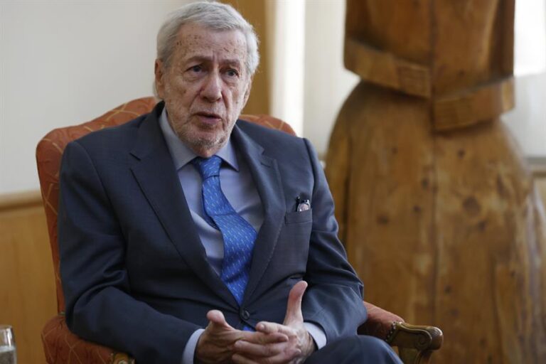 Canciller Van Klaveren: 