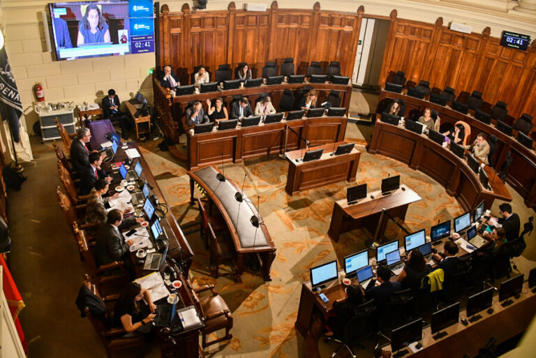 Comisión Experta tiene plazo hasta medianoche para presentar enmiendas a normas de la nueva Constitución