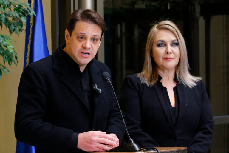 Diputados Jiles, Rivas y Alinco presentan proyecto para condonar el CAE: 