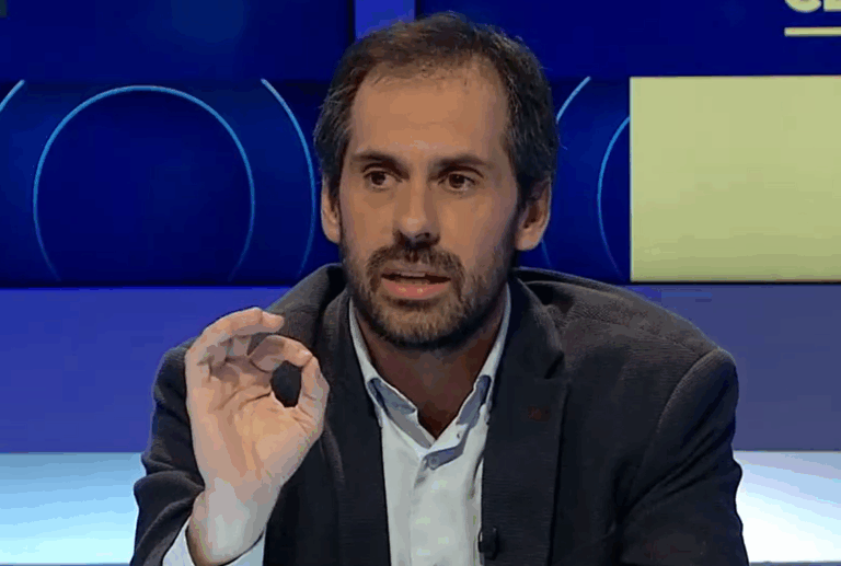 Nicolás Grau y Estrategia Nacional del Litio: 