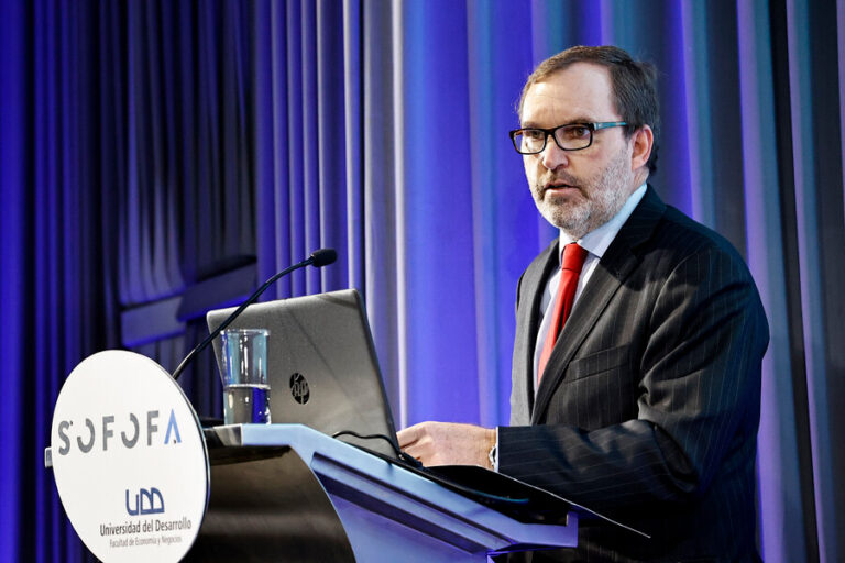 Sofofa criticó anuncios respecto a Estrategia Nacional del Litio: Acusan 