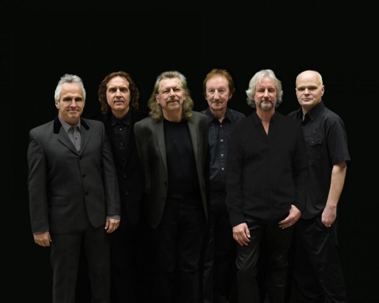 The Orchestra prepara concierto en Santiago: 