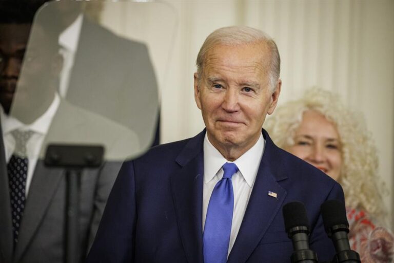 Joe Biden asegura sentirse “muy optimista” sobre la posibilidad de alcanzar un acuerdo sobre el “techo de deuda”