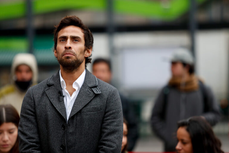 Reportan que Jorge Valdivia fue internado tras sufrir una crisis nerviosa