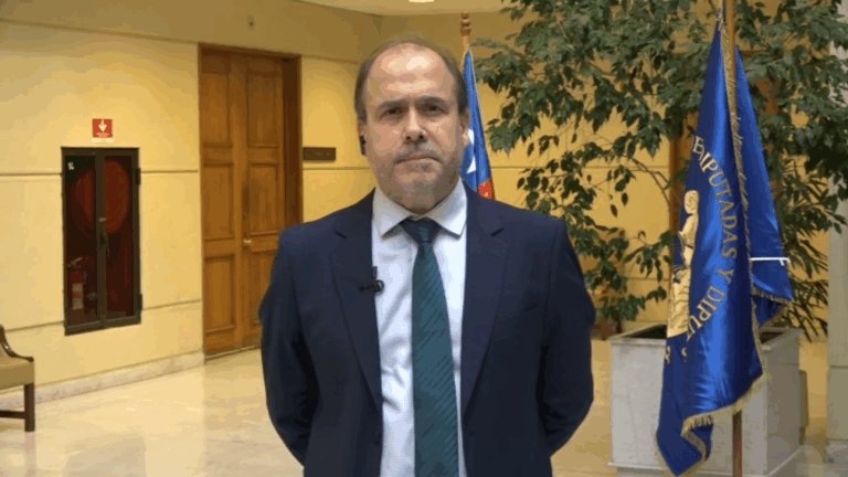 Municipales 2024: Undurraga propone pacto entre la DC, oficialismo y centroizquierda por crecimiento electoral de Republicanos