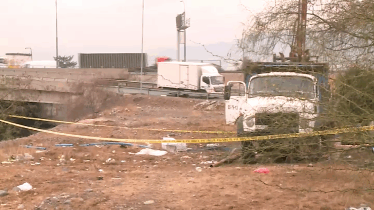 Cerrillos: Encuentran cadáver de hombre con lesiones atribuibles a terceros en Ruta 78