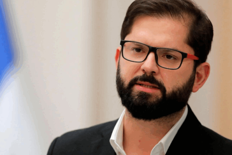 Pdte. Boric dice sentir “rabia” ante Caso Convenios: “No me he llevado plata, los que lo hagan tienen que responder a la justicia”