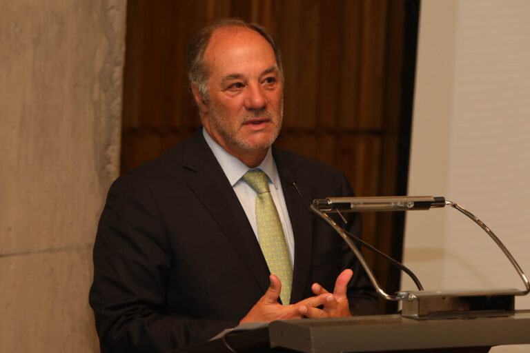 FRVS descarta haber recibido aporte de Juan Sutil: Candidato Arnoldo Ñanculef era independiente