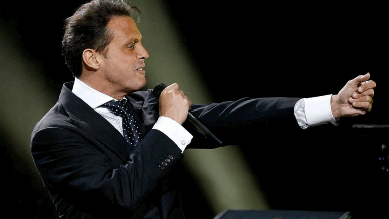 Luis Miguel anunció dos nuevas fechas en el Movistar Arena