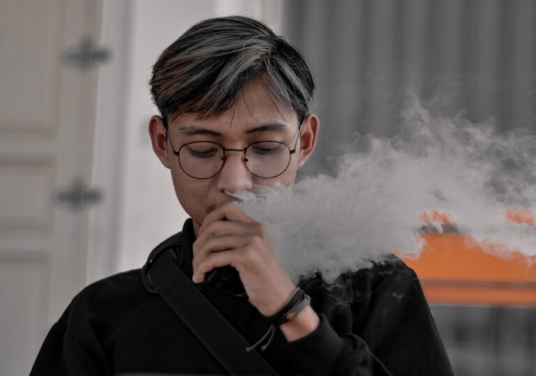 Australia prohibirá el consumo recreativo de cigarrillos electrónicos