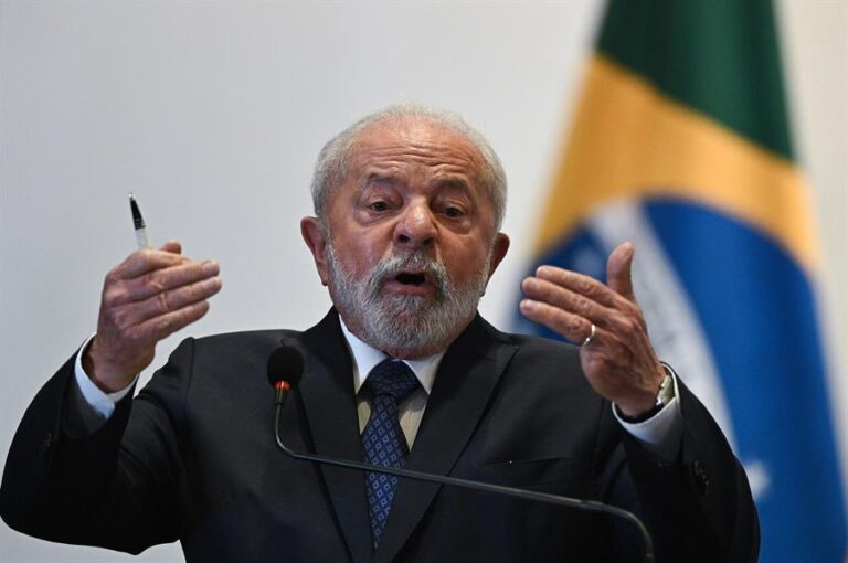 Lula da Silva propone la creación de una moneda única sudamericana durante reunión del Mercosur