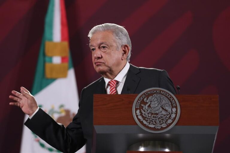 México: AMLO rechaza relaciones económicas con Perú y tilda de 