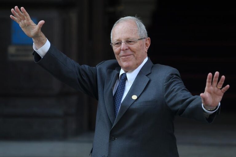 Perú: Solicitan 35 años de prisión contra el expresidente Kuczynski por corrupción