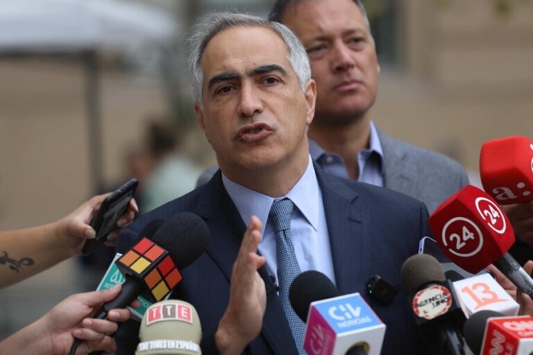 Chahuán respondió al pdte. Boric e insistió que resultado de elección de consejeros 