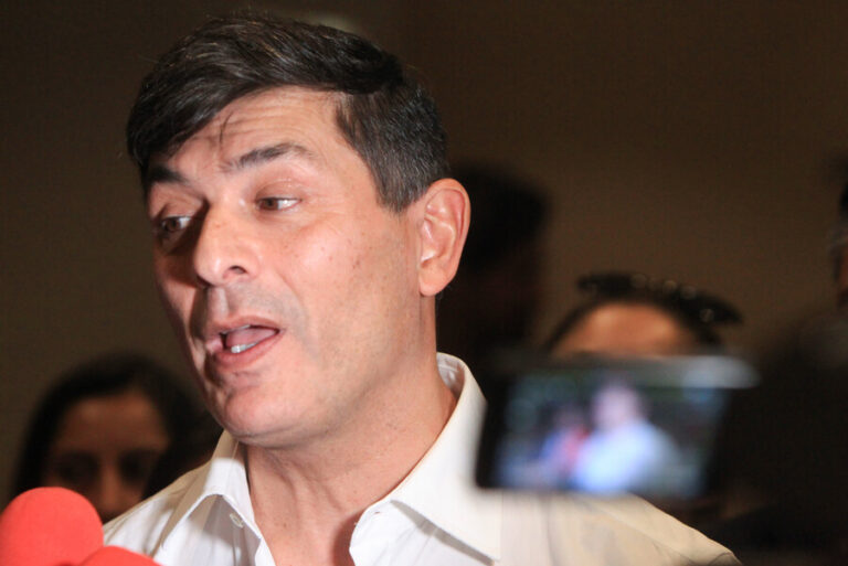 Parisi negó conocer condena por tráfico de candidata PDG: 