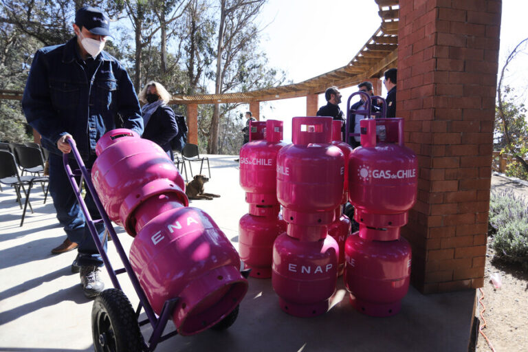 ENAP anunció que 4 distribuidores minoristas se suman a 