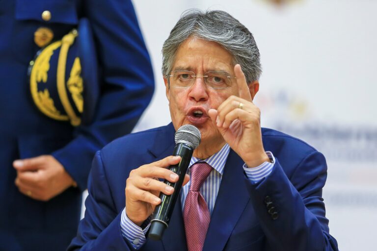 “Ecuador entró en una severa crisis política”: Sohr ante disolución del Congreso y “muerte cruzada” del presidente Lasso