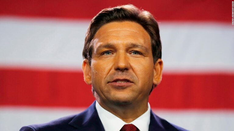 ¿Cómo funciona la nueva ley contra la inmigración ilegal impulsada por el candidato presidencial Ron DeSantis?