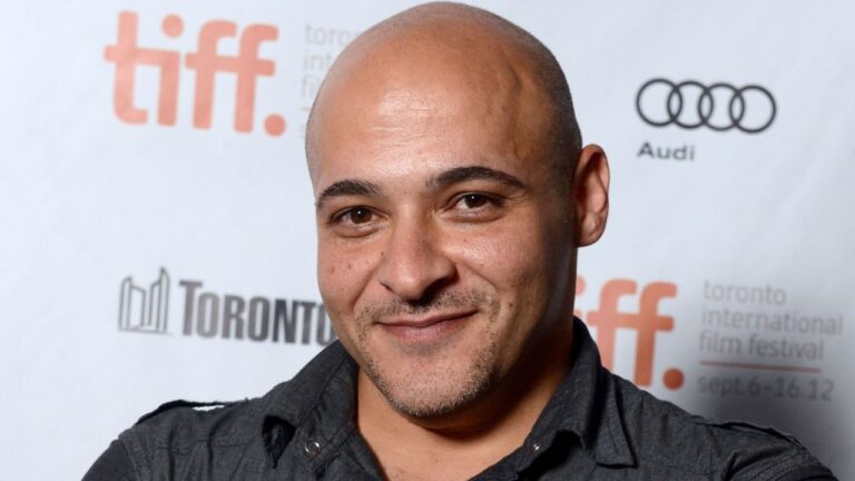 Muere Mike Batayeh, actor y comediante de 