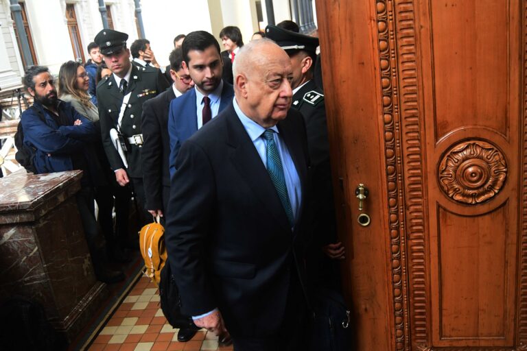 Luis Bates por dichos de la ministra Vivanco: 