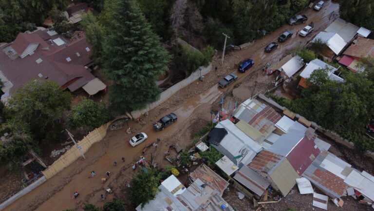 Sistema frontal: Realizan evacuación preventiva en San José de Maipo por riesgo de aluvión