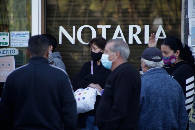 Desnotarización: Cámara despacha a ley proyecto que reduce trámites notariales