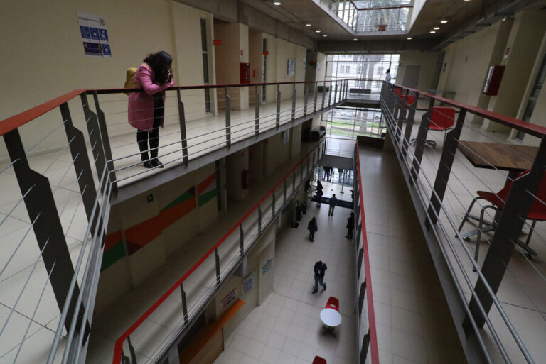 La PUCV será una de las primeras universidades en implementar la jornada laboral de 40 horas