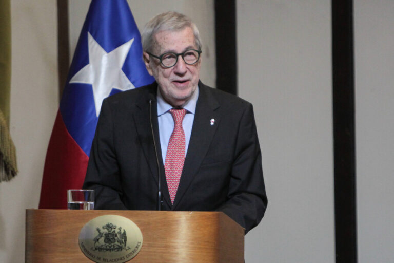Chile se convierte en el primer país sudamericano en declarar una Política Exterior Feminista: ¿En qué consiste?