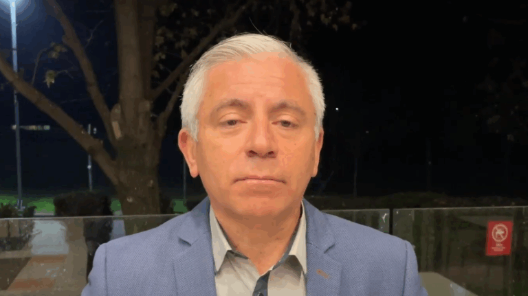 Colegio de Profesores pide la extensión de las vacaciones de invierno tras el retorno de uso de mascarillas