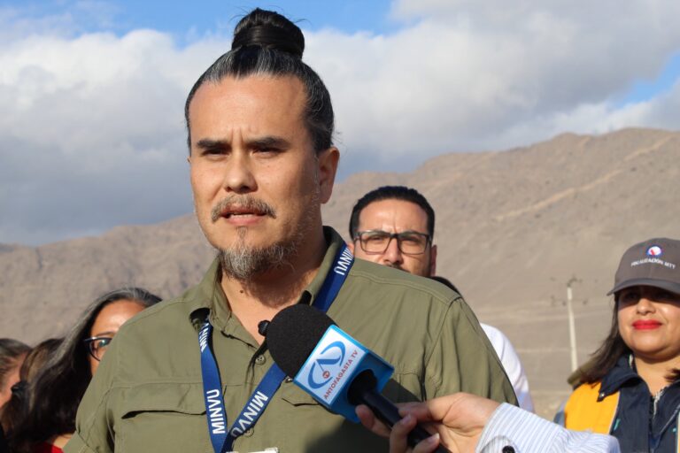 Seremi de Vivienda de Antofagasta renuncia tras convenio suscrito con fundación por más de $400 millones