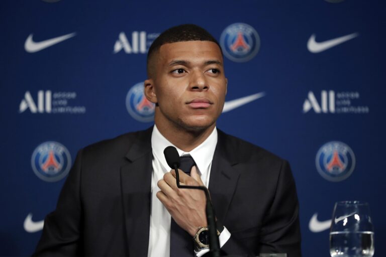 Mbappé desmiente querer fichar por el Real Madrid: “Seguiré en el PSG”