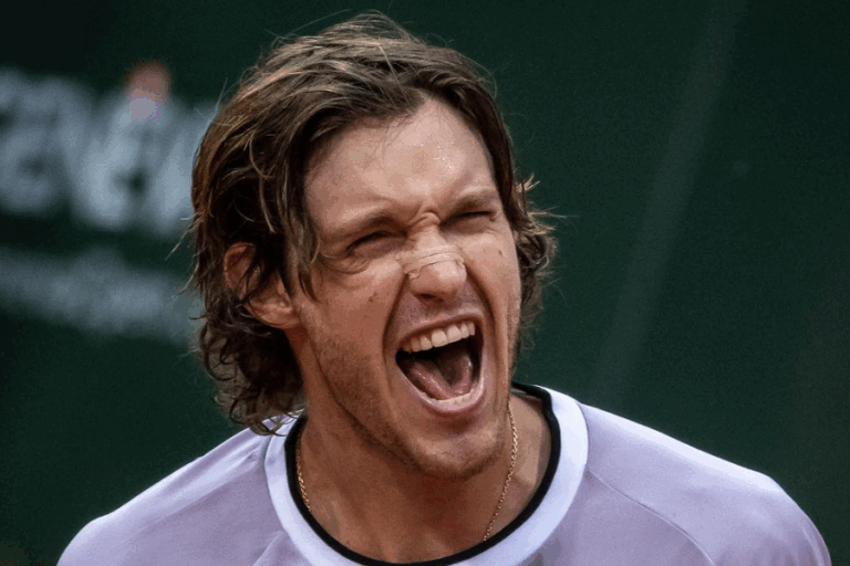 ¡Hasta que jugó! Nicolás Jarry vence a Marco Cecchinato y pasa a la segunda ronda de Wimbledon