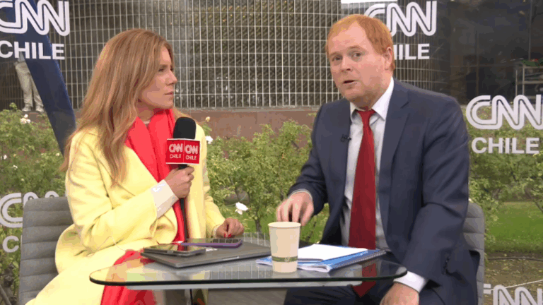 Rojo Edwards: “Yo no creo que sea Pinochet un estadista, sí fue un dictador”