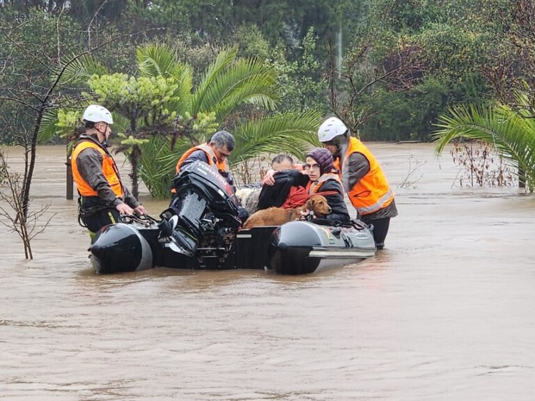 [Minuto a minuto] Sistema frontal deja 6 personas desaparecidas y hay 7.977 personas aisladas